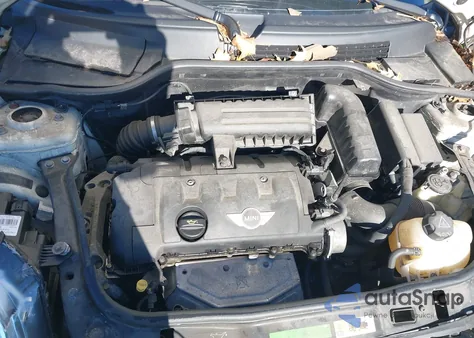 2010 Mini Cooper z USA, uszkodzony, nr VIN WMWMF3C56ATZ65306